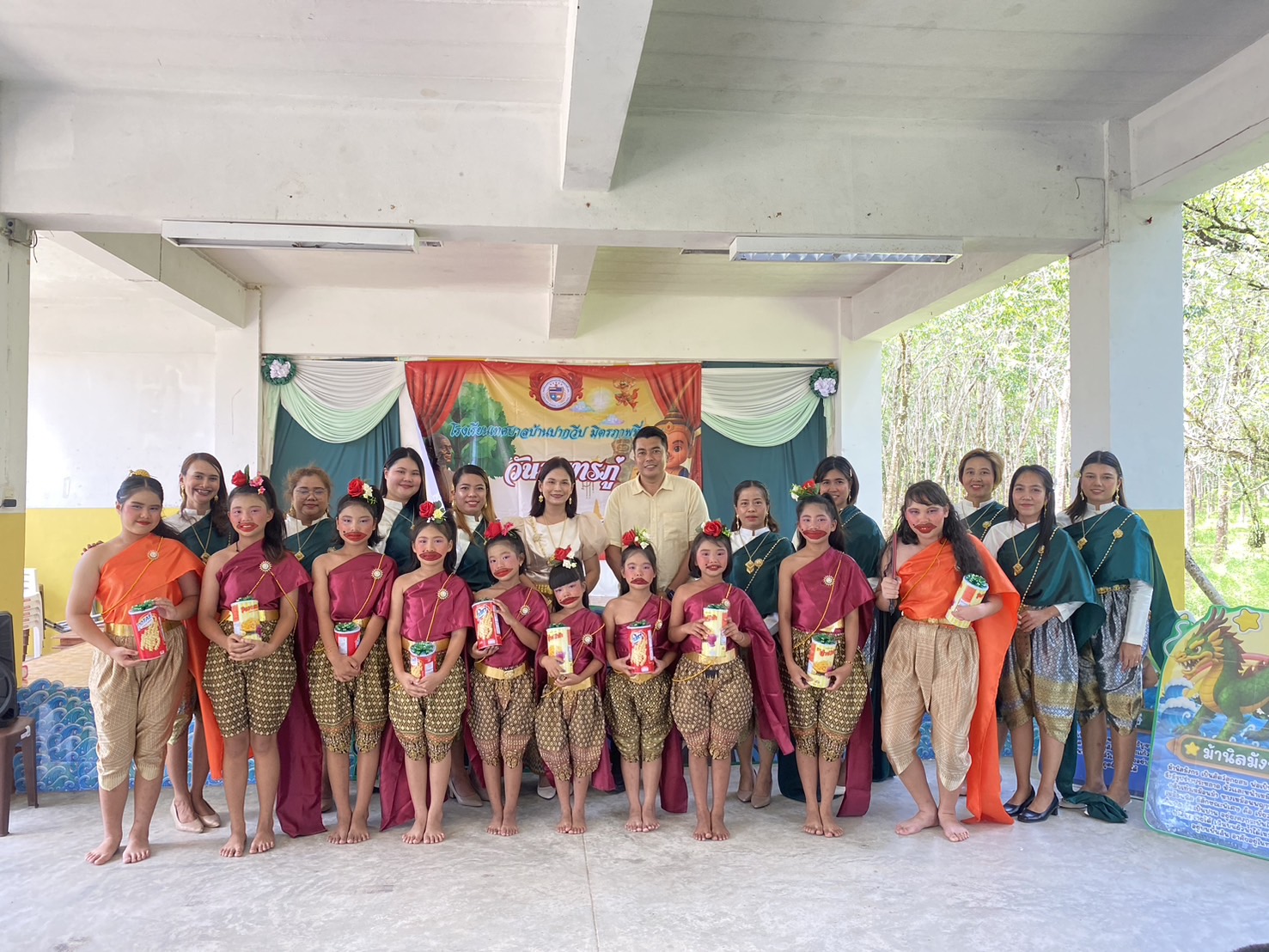 รองนายกเทศมนตรีตำบลคึกคัก เป็นประธานพิธีเปิดงานกิจกรรมวันสุนทรภู่และวันภาษาไทย ณ โรงเรียนเทศบาลบ้านปากวีป มิตรภาพที่ 124